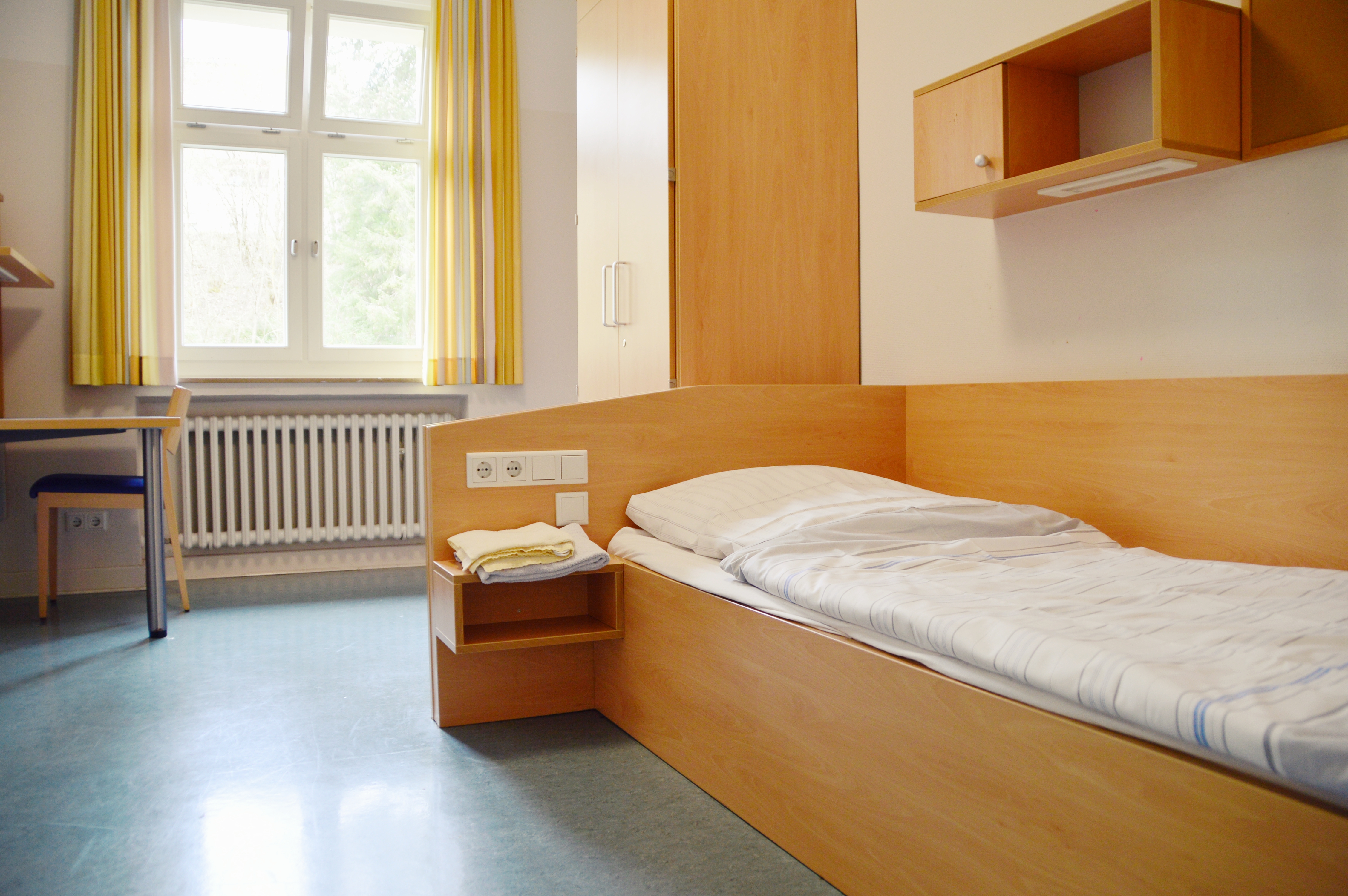 Ein Zimmer in der KJP Marsberg